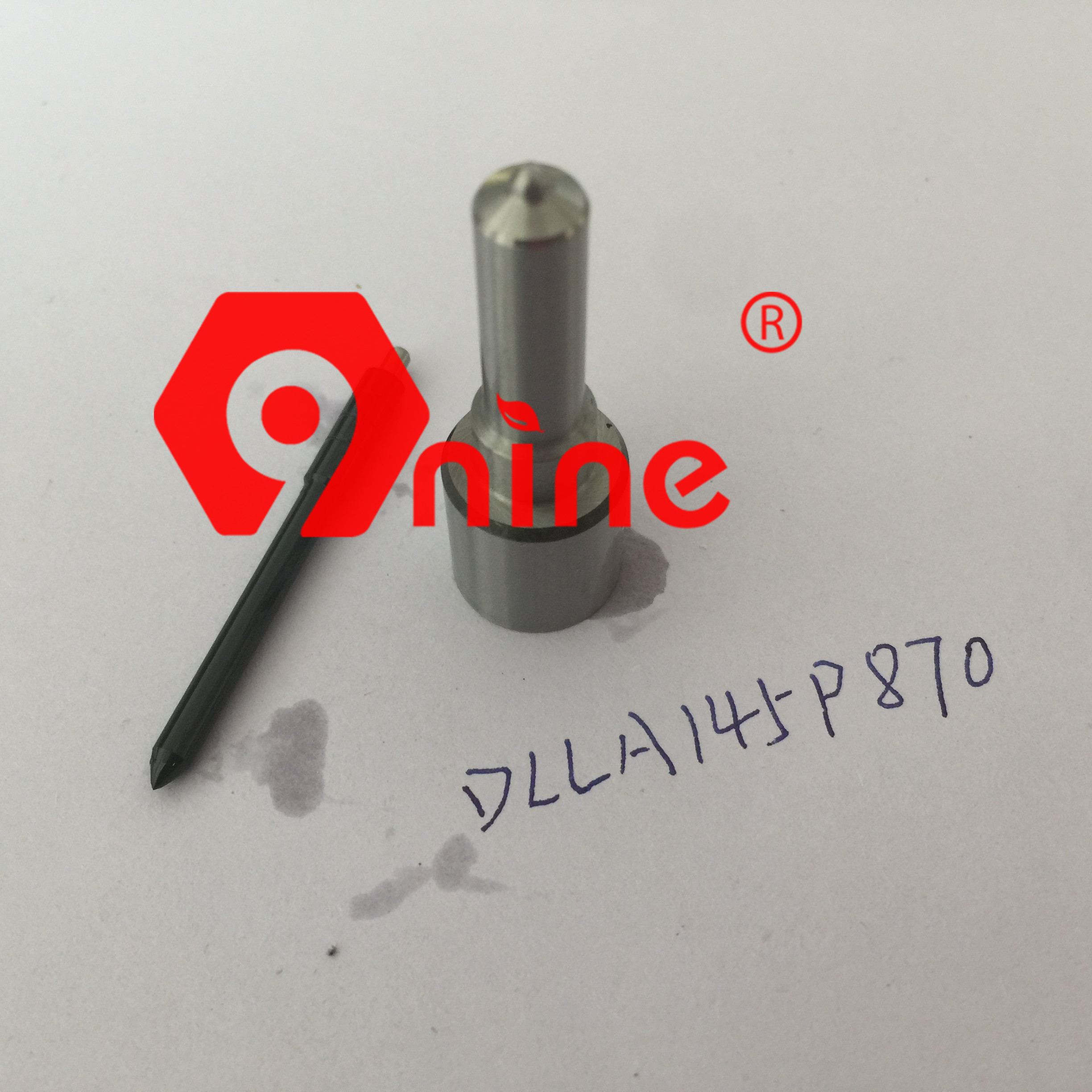 Nozzle DLLA155P840 DLLA155P1044 093400-8400